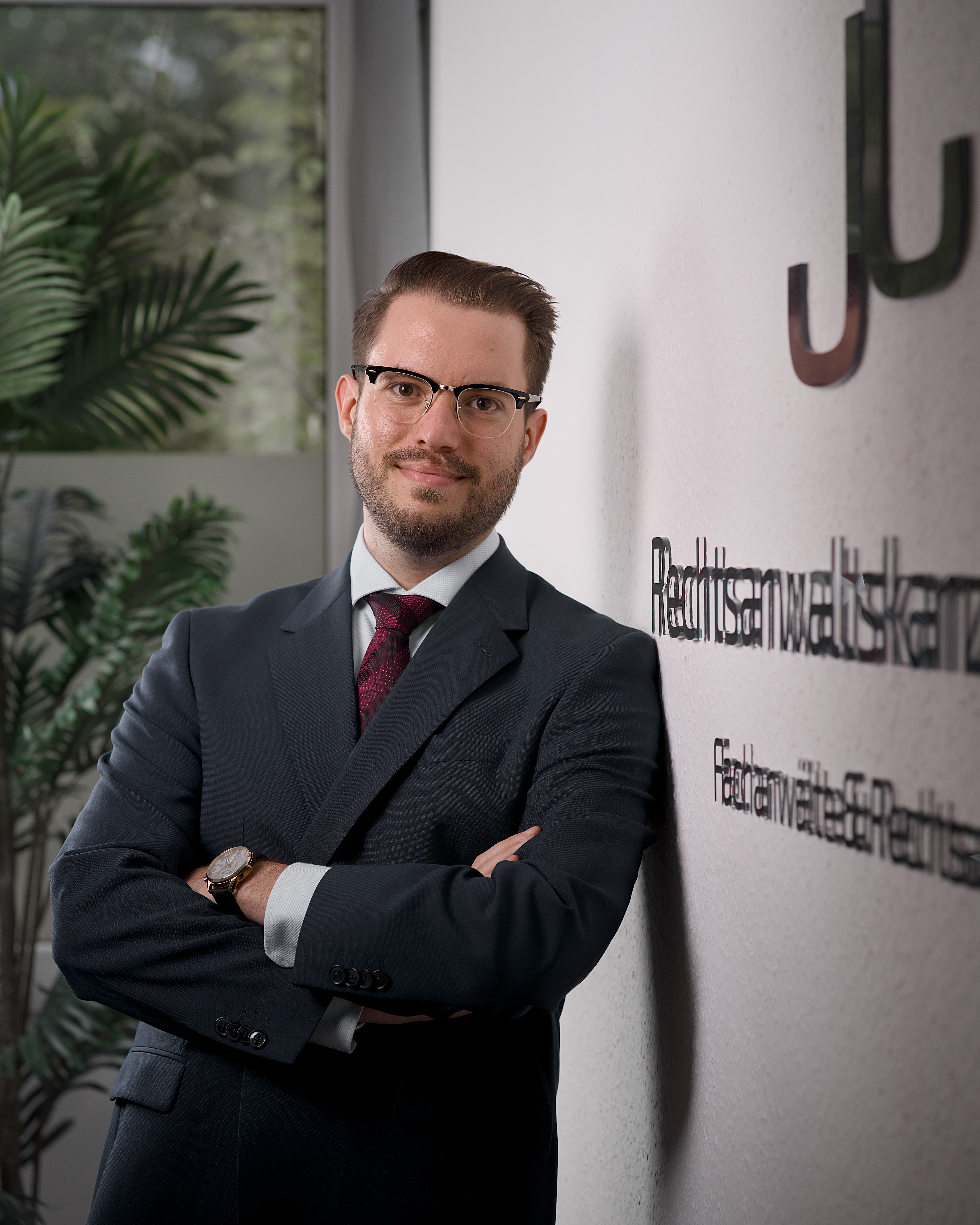 Dennis Pulvermüller, Rechtsanwalt